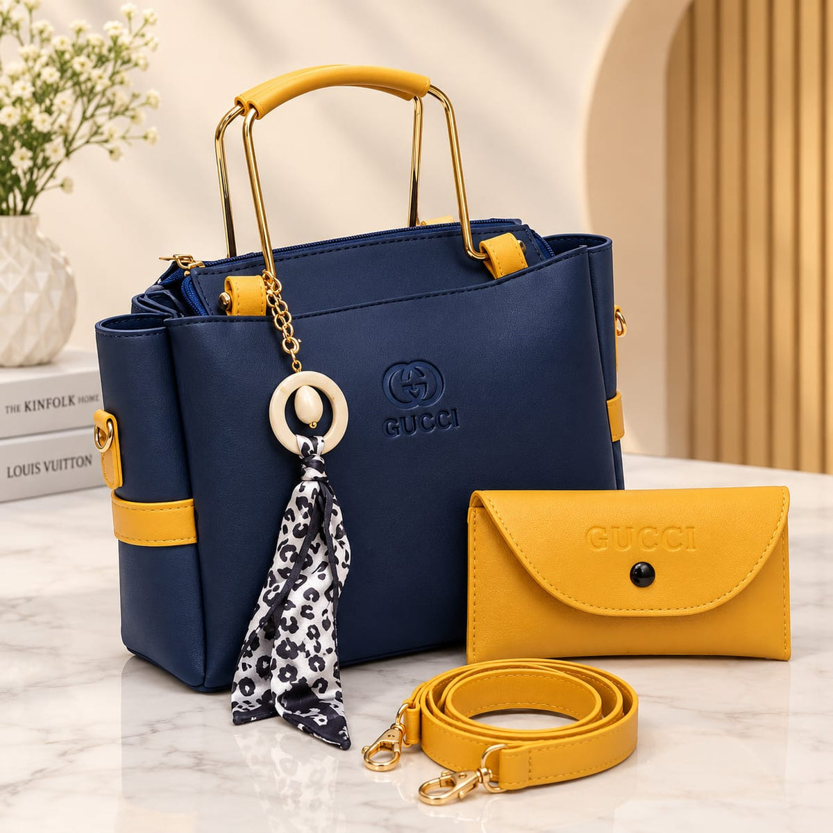 Gucci Women's Handbag Set
