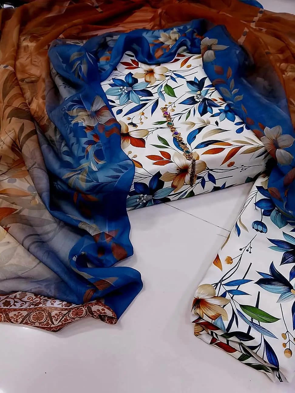 Digital Printed 3 piece Swiss Lawn Suit