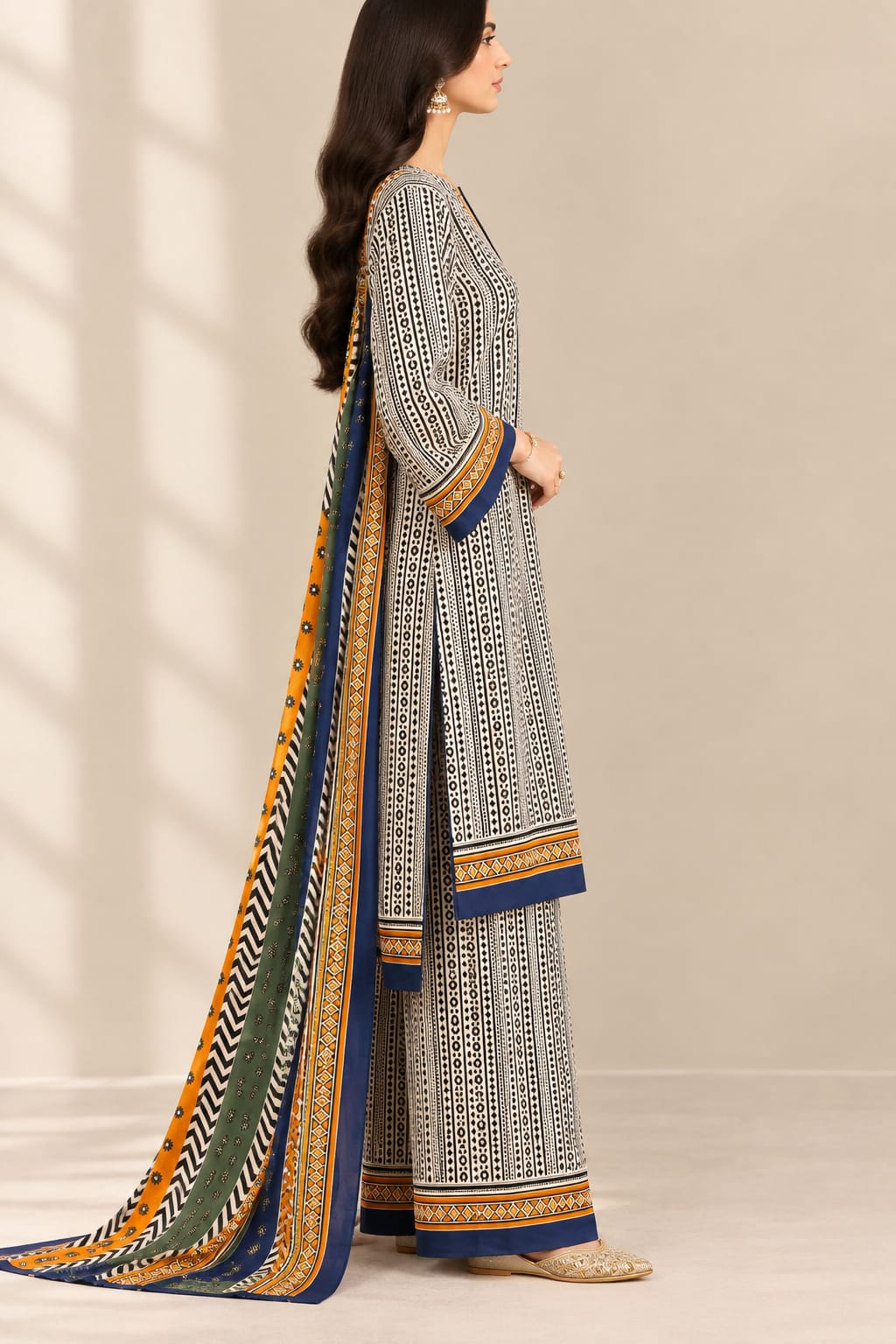 3 pcs Women's Stitched Lawn Printed Suit